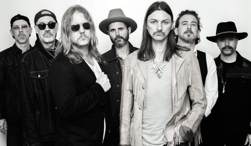 Bandfoto der Allman Betts Band aus dem Jahr 2020.