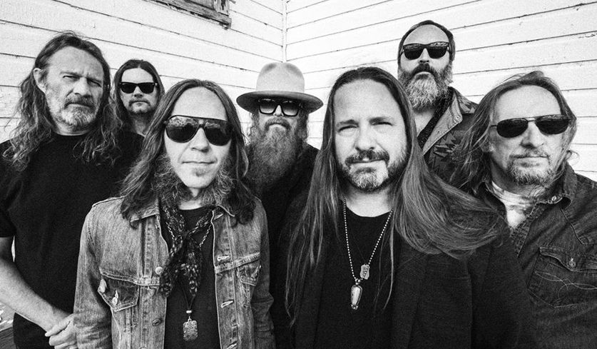 Bandfoto von Blackberry Smoke aus dem Jahr 2023 von Andy Sapp (bereitgestellt von Oktober Promotion).