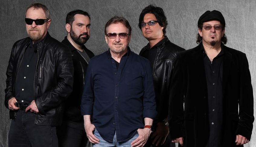 Bandfoto von Blue Öyster Cult aus dem Jahr 2018 von Mark Weiss (bereitgestellt von Frontiers Music).