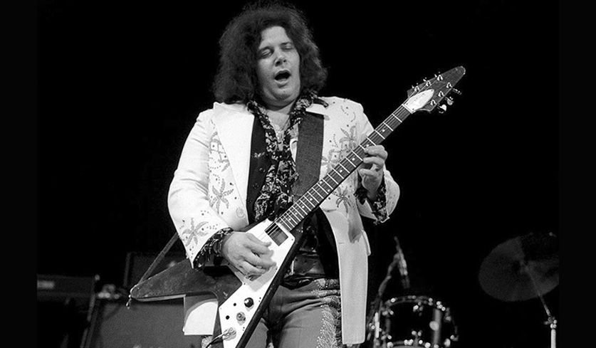 Foto von Leslie West mit Mountain.