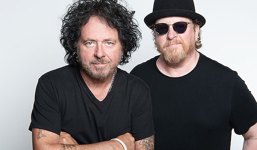 Bild von Steve Lukather und Joseph Williams.