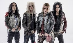 Bandfoto von Crashdiet aus dem Jahr 2019 von Tommy Bäcklin (bereitgestellt von Frontiers Records).