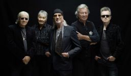 Bandfoto von Deep Purple aus dem Jahr 2026 von Olaf Heine (bereitgestellt von EarMusic).