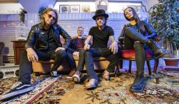 Bandfoto von Ginger Evil aus dem Jahr 2021 von Jansku - Love Is Punk Studio (bereitgestellt von Frontiers).