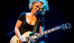 Livefoto von Samantha Fish von Laurence Harvey (bereitgestellt von JessPR).